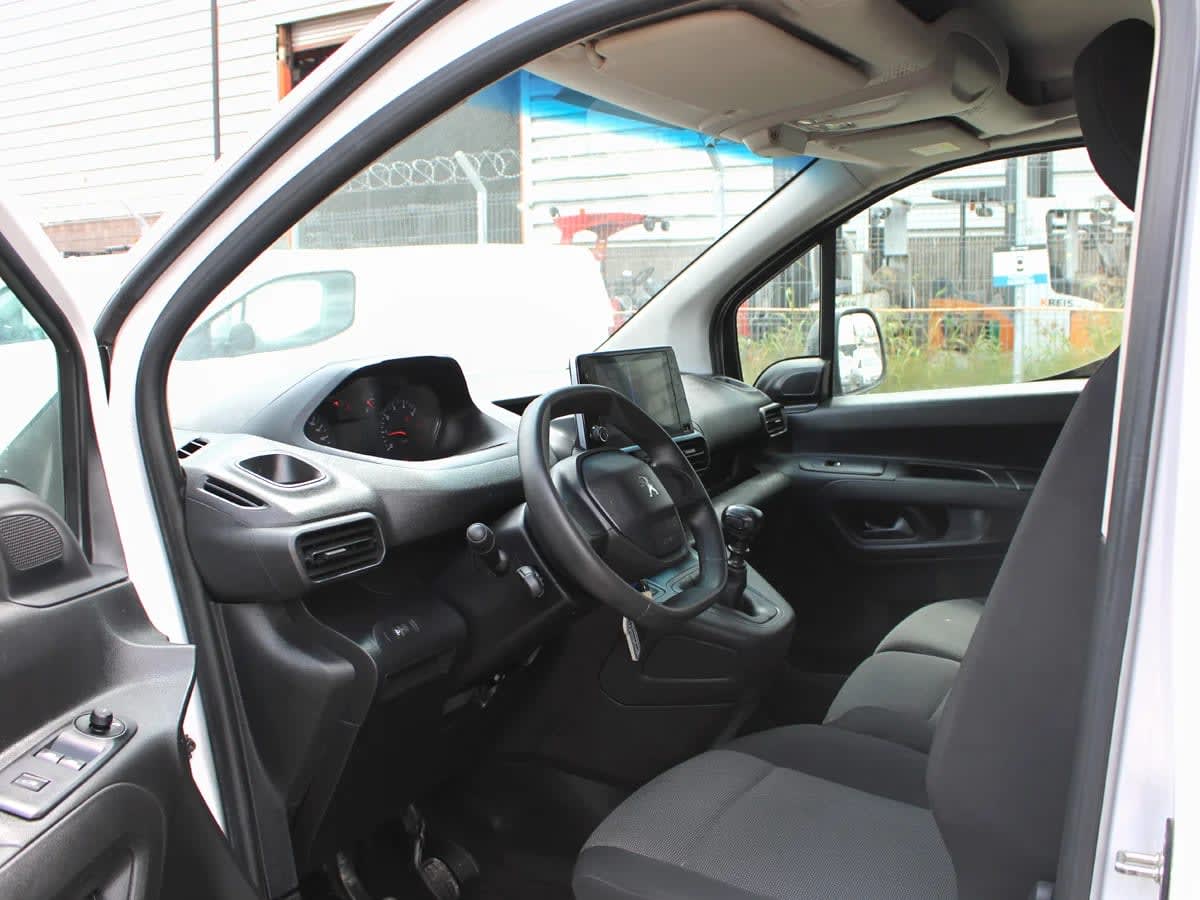 2023 Peugeot NUEVA PARTNER HDI 1.6 Blanco - Miniatura 6