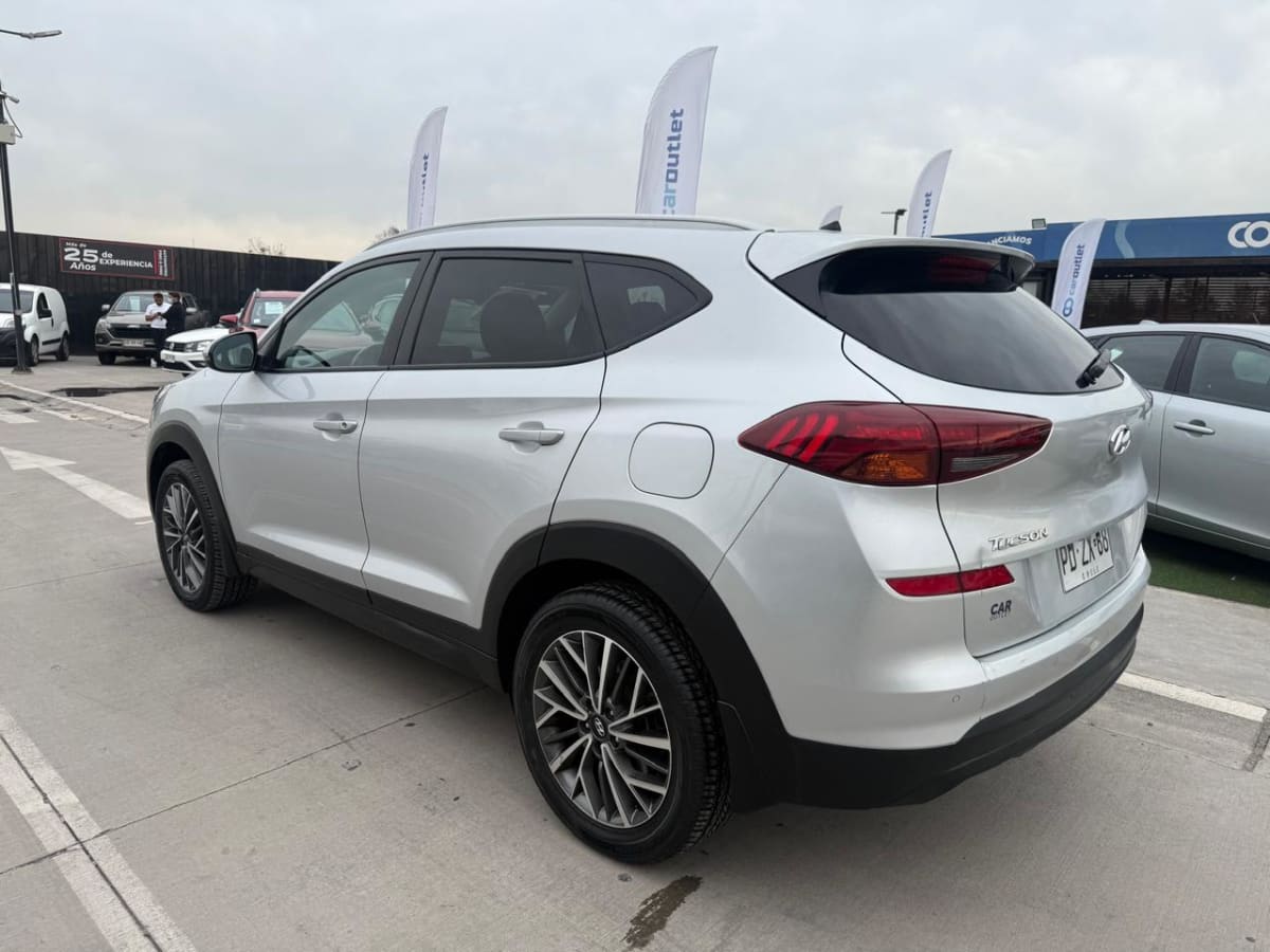 2020 Hyundai Tucson TL 2.0 Plata - Miniatura 3