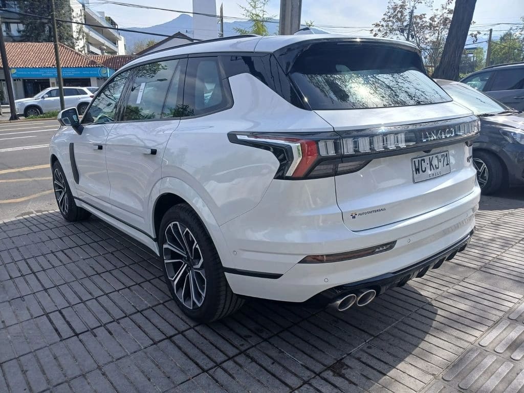 2027 Lynk & Co 09 12.0T - Miniatura 6