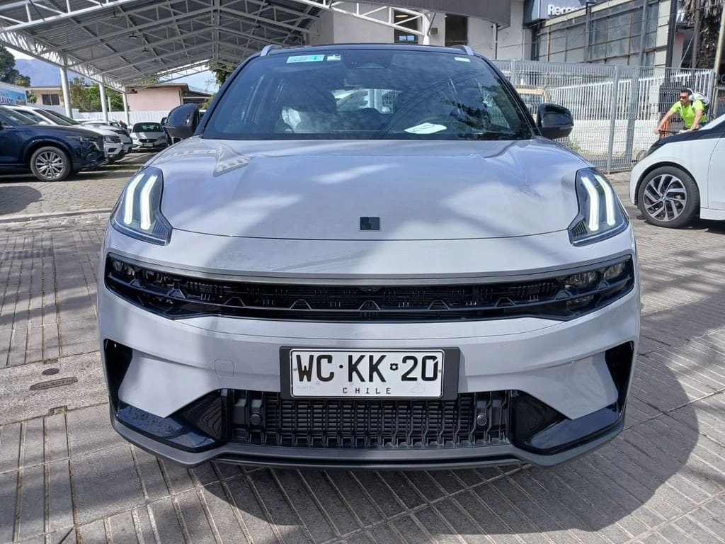 2027 Lynk & Co 06 1.5T - Miniatura 2