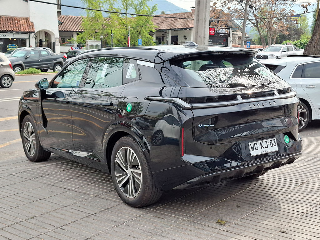 2027 Lynk & Co 08 LYNK&CO PHEV - Imagen 1
