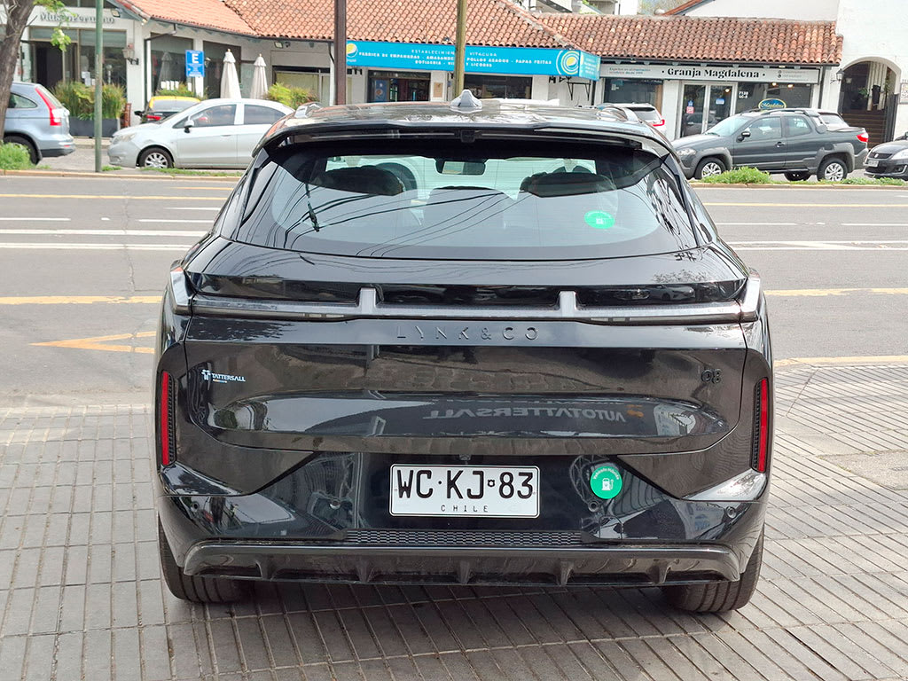 2027 Lynk & Co 08 LYNK&CO PHEV - Miniatura 2