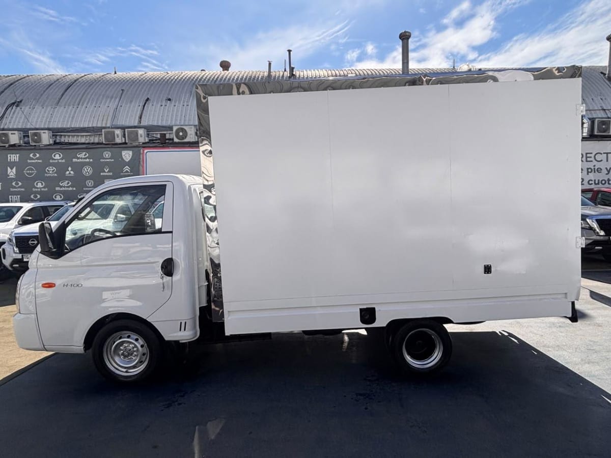 2022 Hyundai Porter Blanco - Miniatura 4