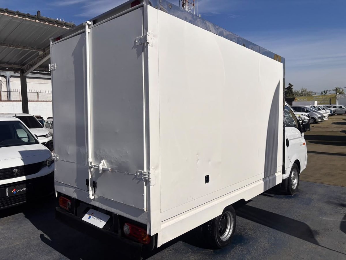 2022 Hyundai Porter Blanco - Miniatura 8