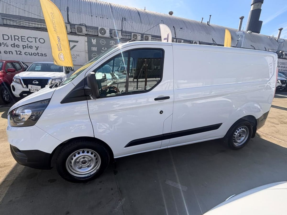 2022 Ford Transit Blanco - Miniatura 4