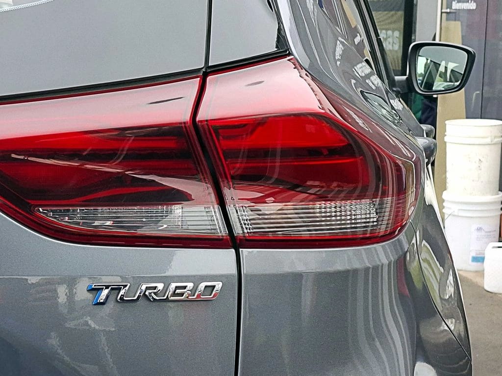 2022 Chevrolet Tracker 1.2 - Miniatura 4