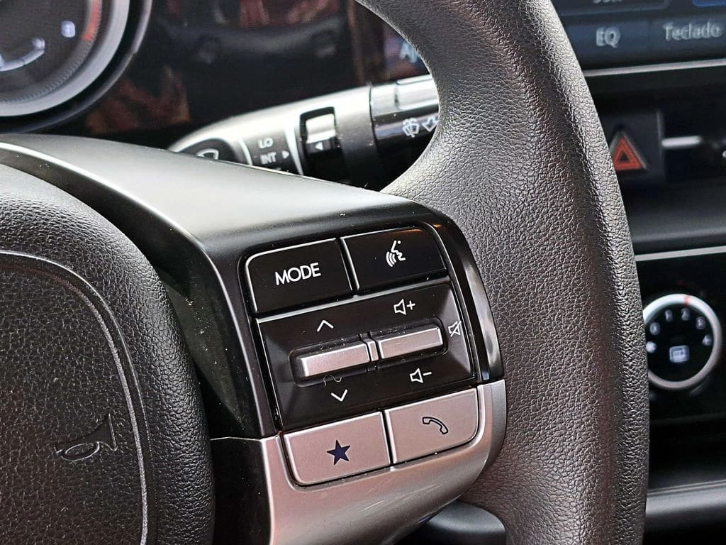 2024 Hyundai ACCENT 1.5 - Miniatura 7