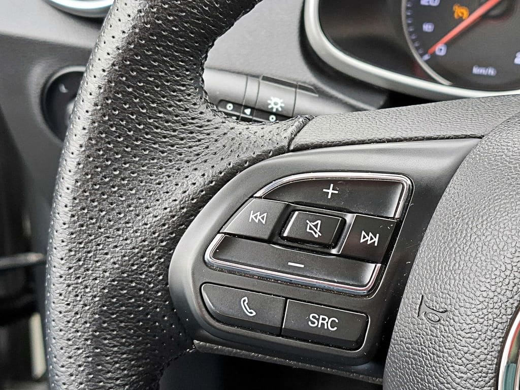 2024 MG ZS 1.5 - Miniatura 9