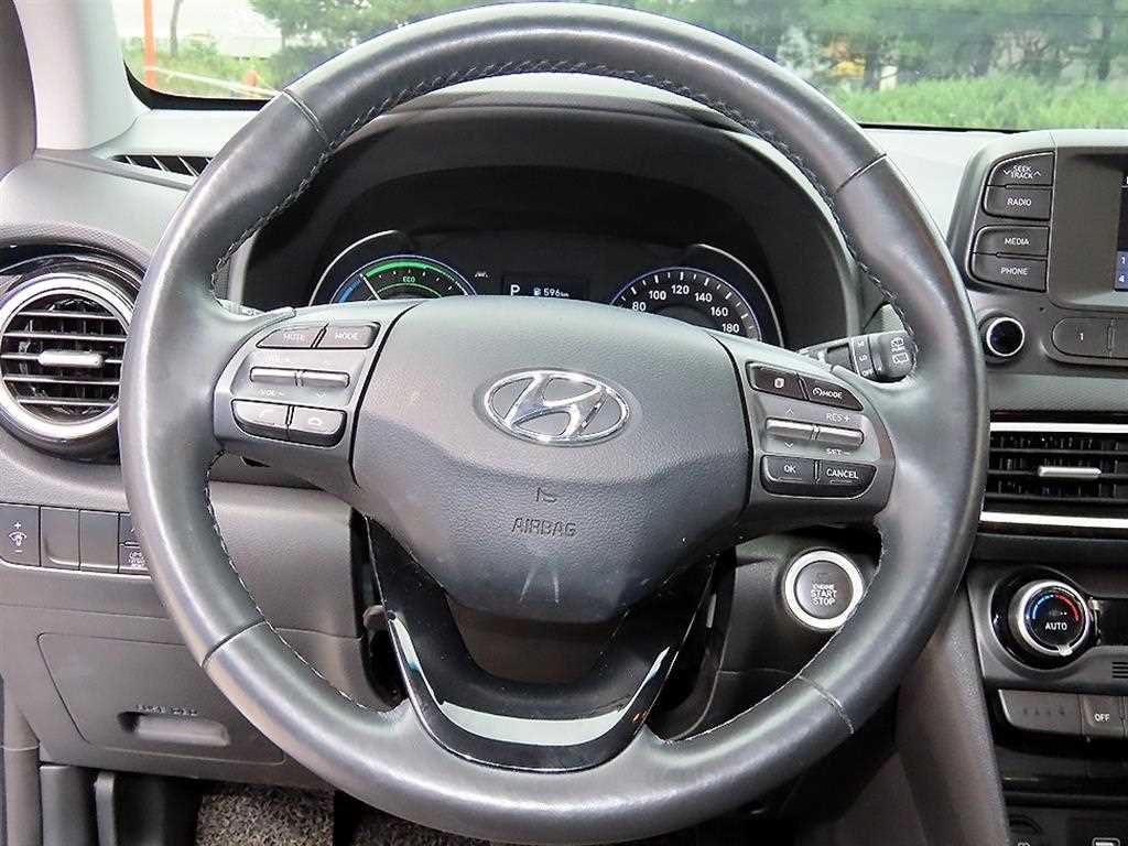 2020 Hyundai Kona Hybrid Azul - Miniatura 8