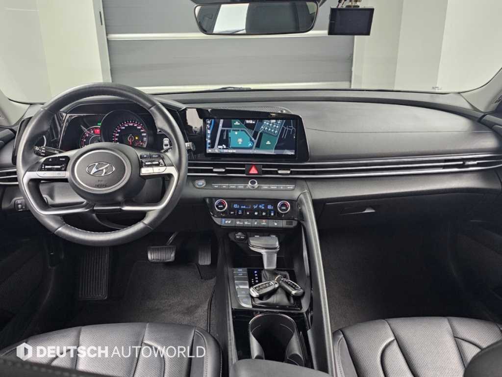 2021 Hyundai Avante (CN7) Blanco - Miniatura 8