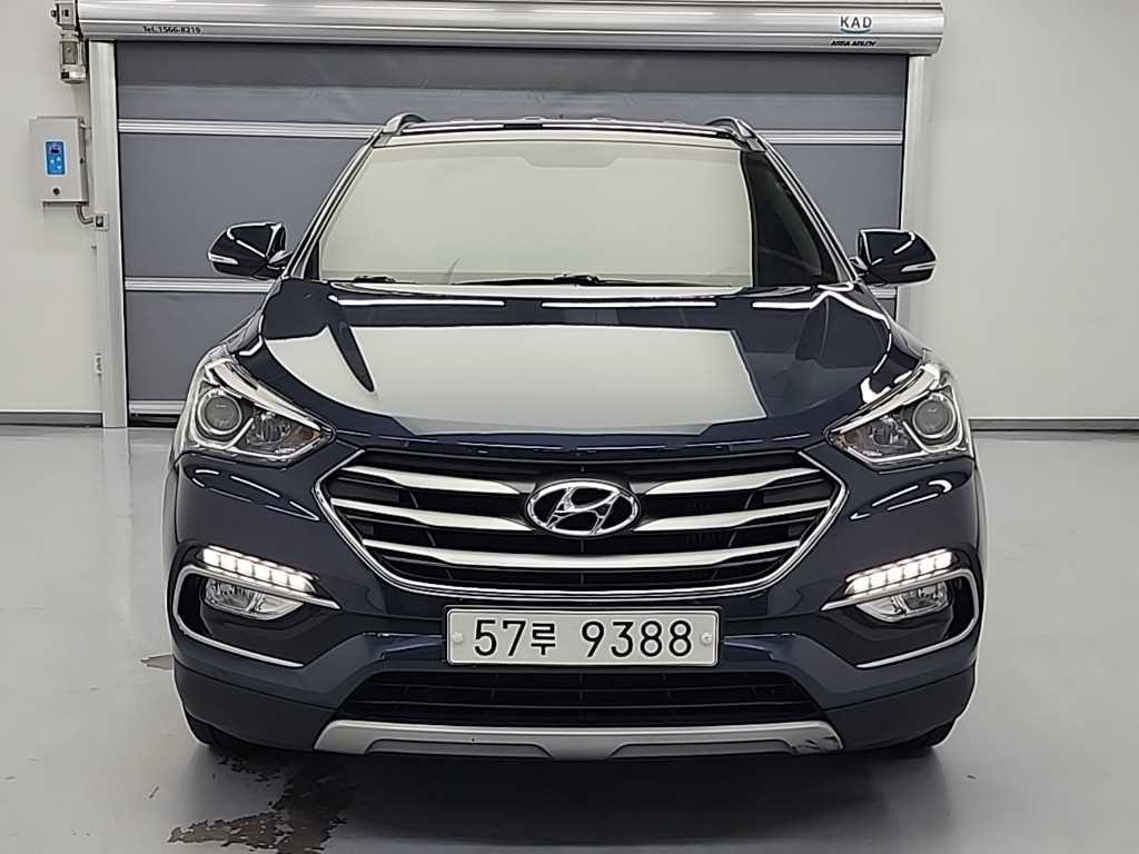 2016 Hyundai Santa Fe The Azul - Miniatura 2