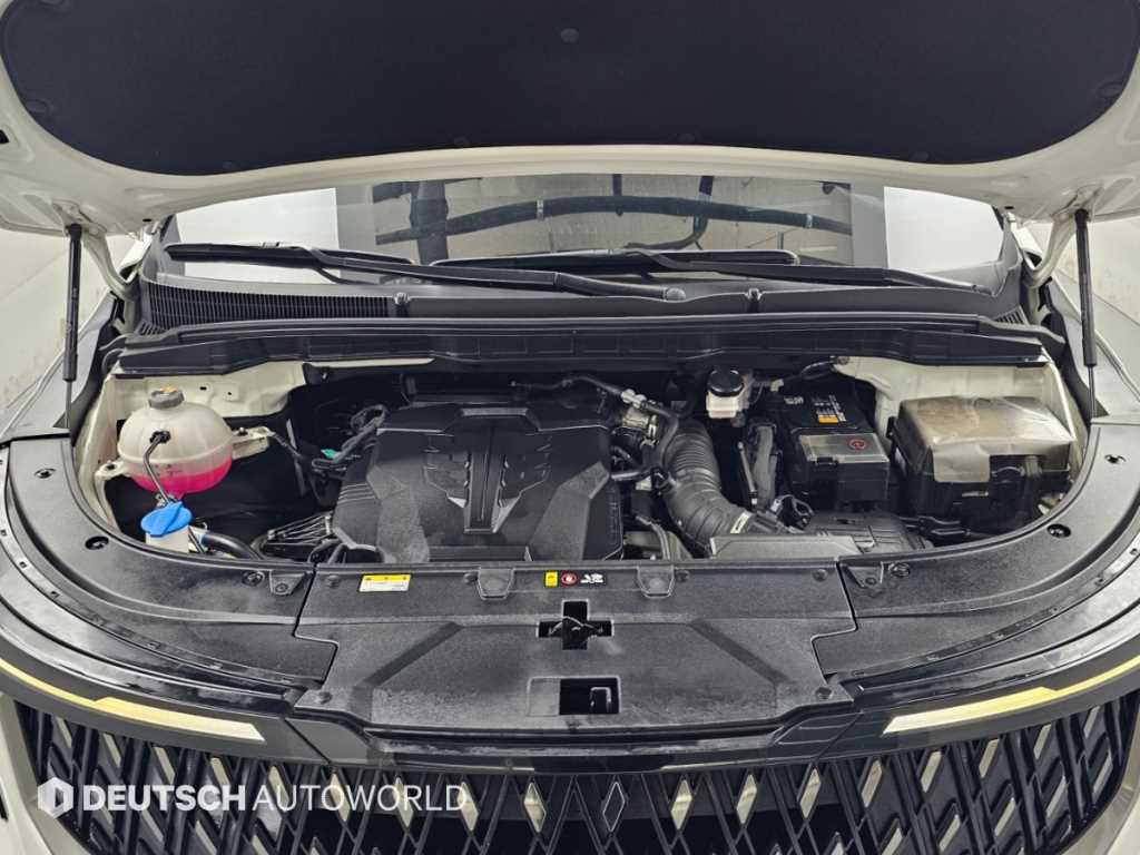 2025 KIA Carnival Ref 423444 Gasoline Blanco - Miniatura 6