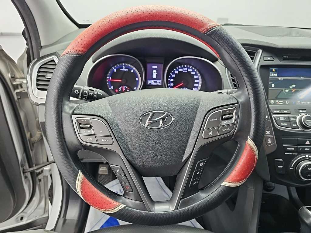 2014 Hyundai Santa Fe DM Plata - Miniatura 9