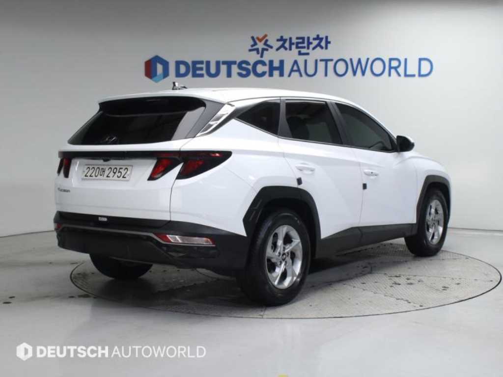 2022 Hyundai Tucson (NX4) - Miniatura 2