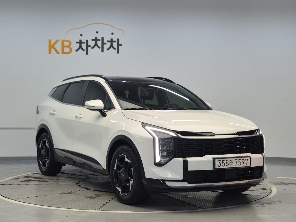2025 Kia Sportage 5th Blanco - Miniatura 4