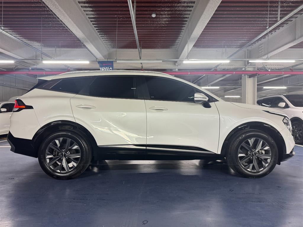 2023 Kia Sportage 1.6 Blanco - Miniatura 4