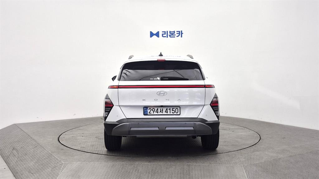 2025 Hyundai Kona New Blanco - Miniatura 3