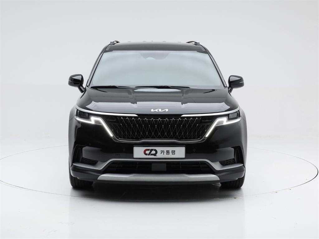 2023 Kia Carnival 4th Negro - Miniatura 2