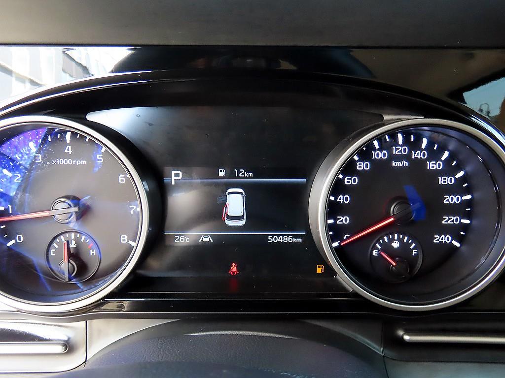 2023 Kia Carnival 4th Gris - Miniatura 10
