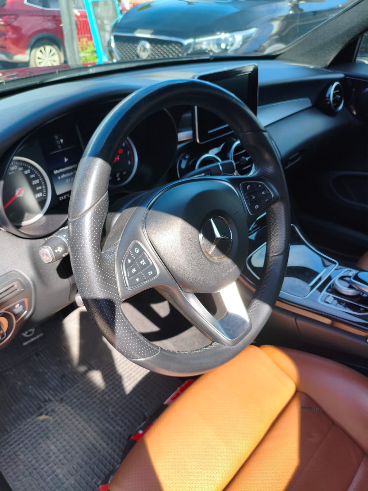 2018 Mercedes-Benz MERCEDES-BENZ C200 2.0 Negro - Miniatura 6