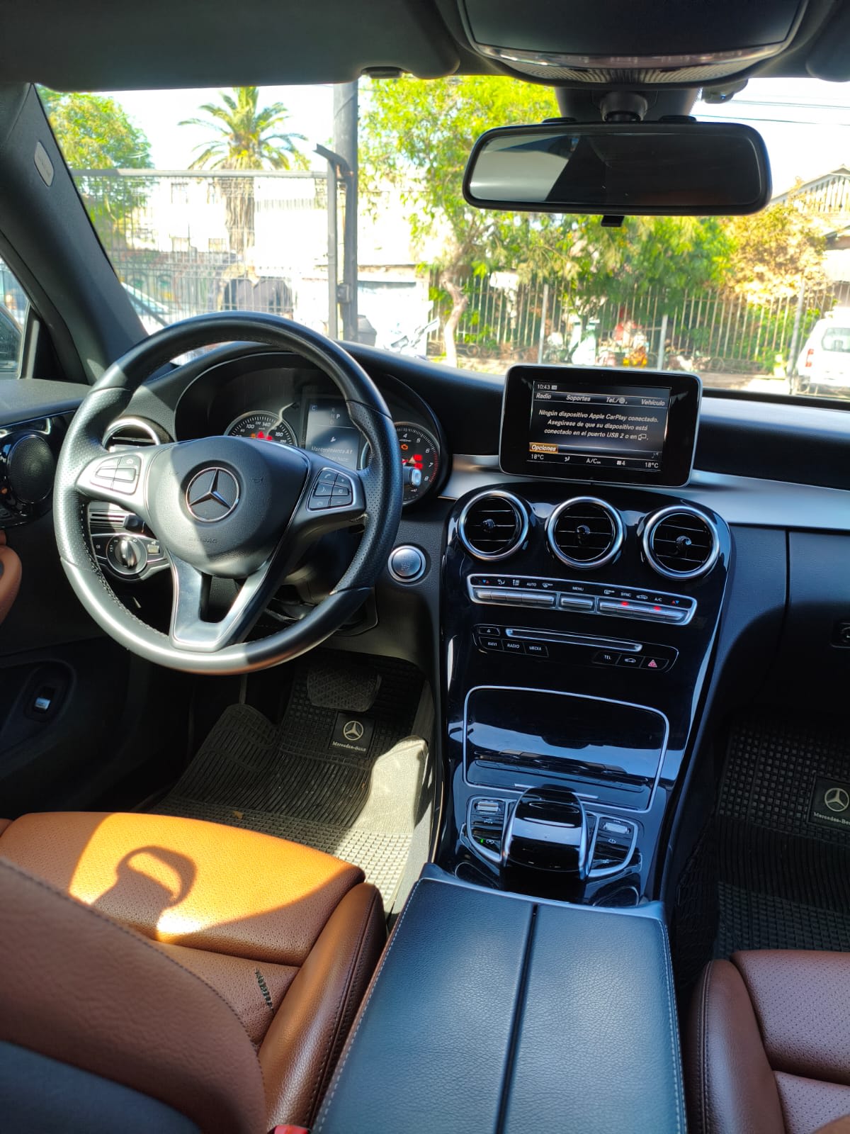 2018 Mercedes-Benz MERCEDES-BENZ C200 2.0 Negro - Miniatura 7