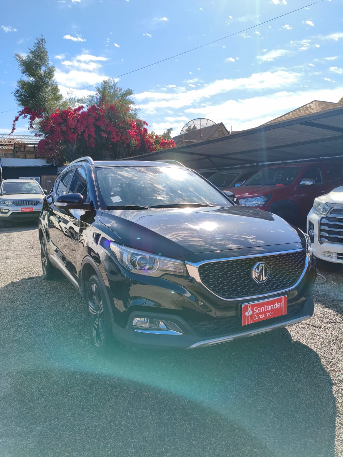 2021 MG ZS 1.5 Negro - Miniatura 2