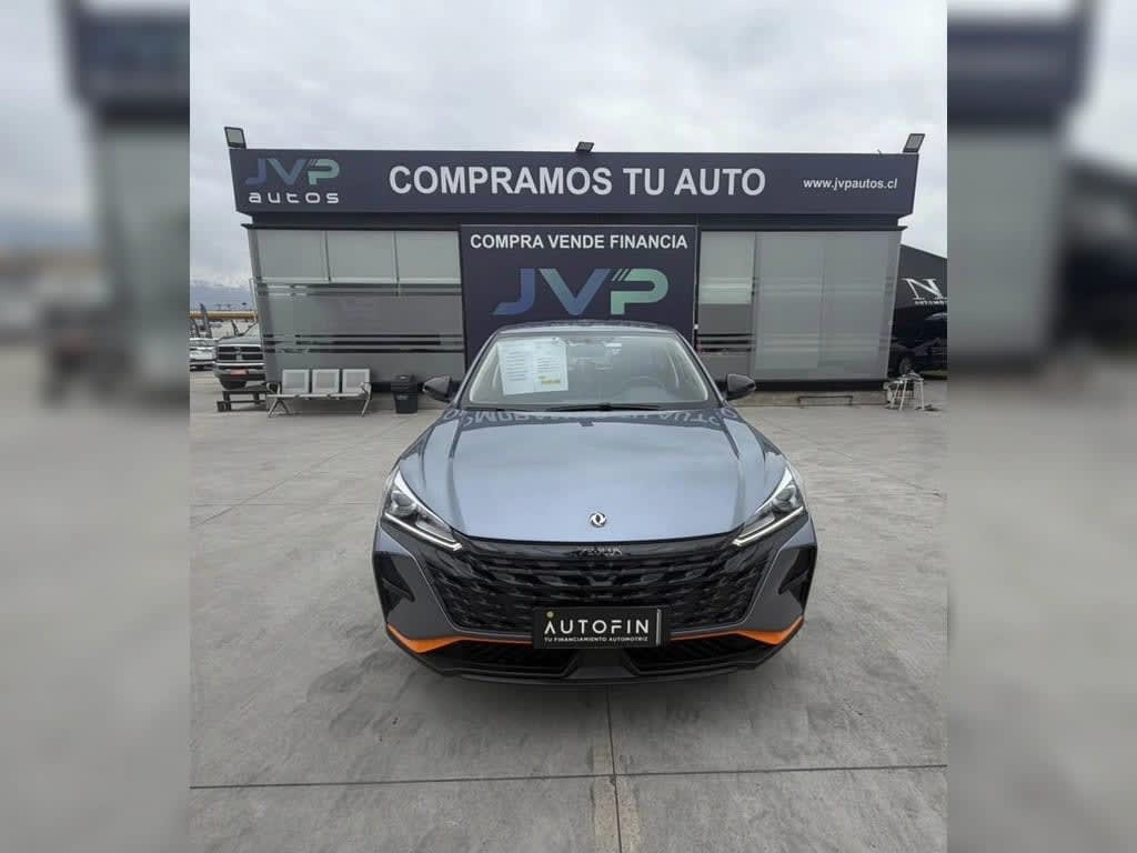 2026 Dongfeng AEOLUS Y3 1.5 Plata - Miniatura 2