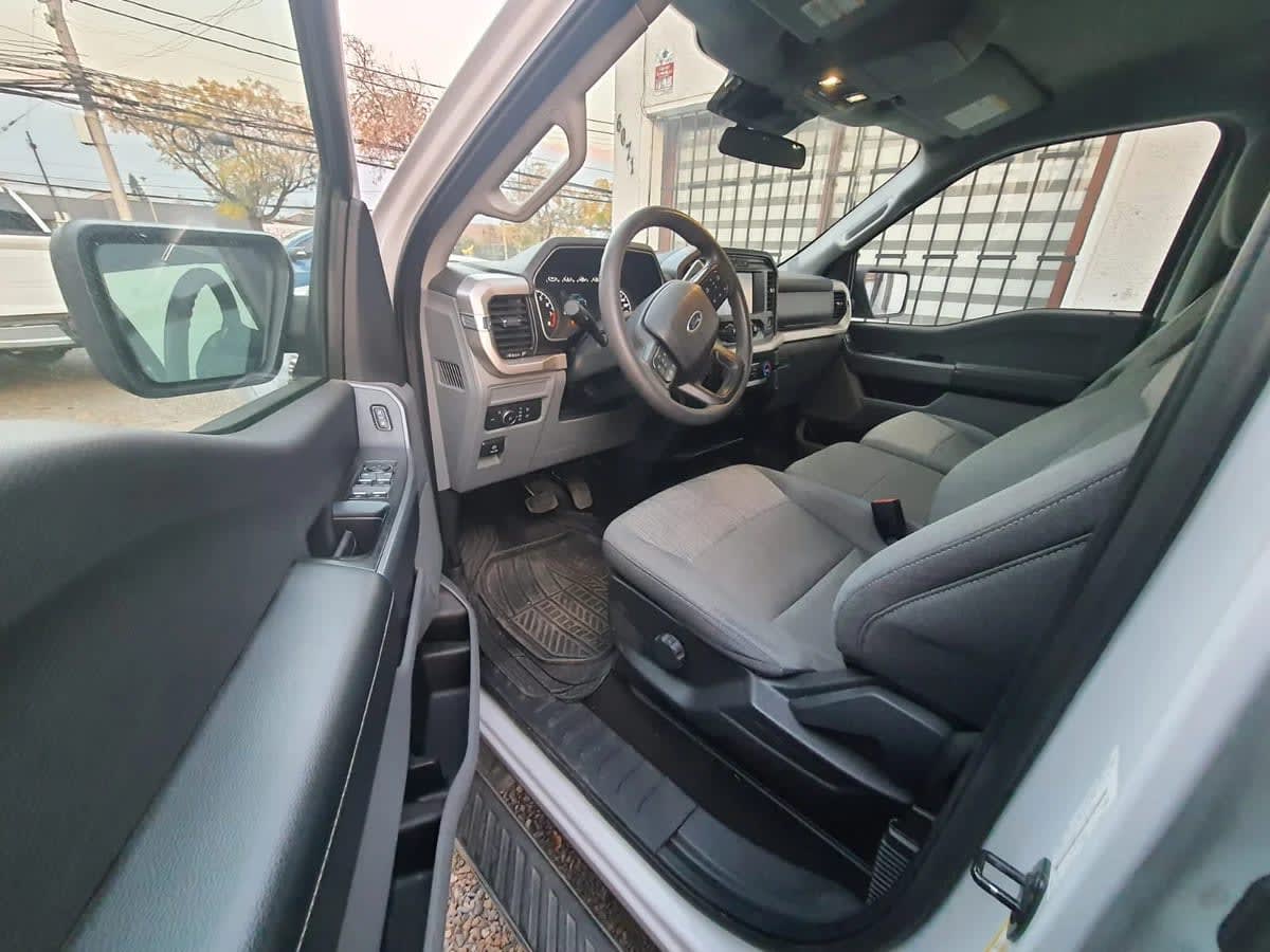 2022 Ford F-150 3.3 Blanco - Miniatura 7