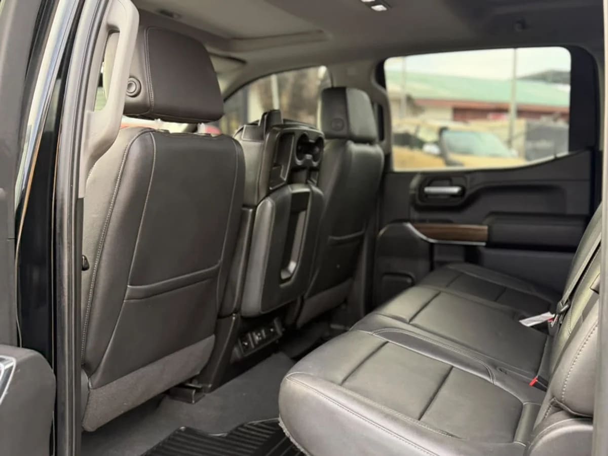 2021 Chevrolet Silverado 5.3 Negro - Miniatura 6