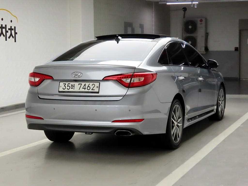 2016 Hyundai Sonata 1.6 Gris - Miniatura 4