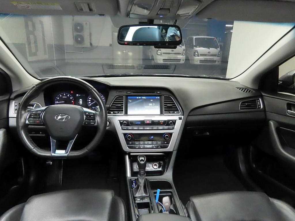 2016 Hyundai Sonata 1.6 Gris - Miniatura 7