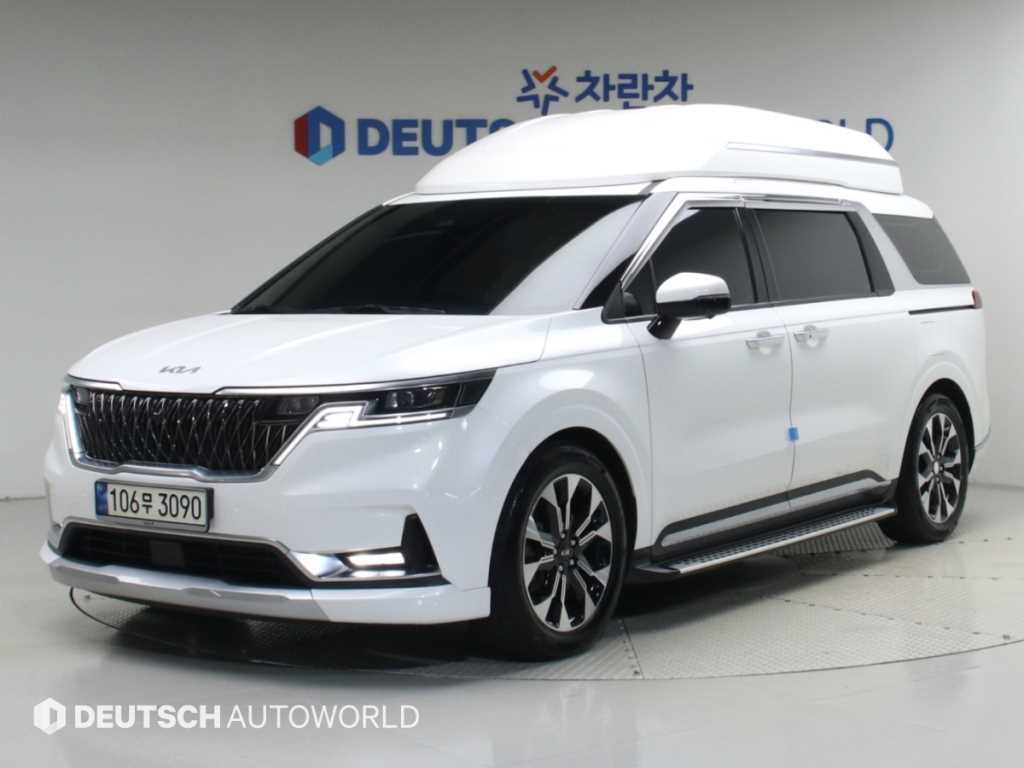 2021 Kia Carnival 4th Blanco - Imagen 1