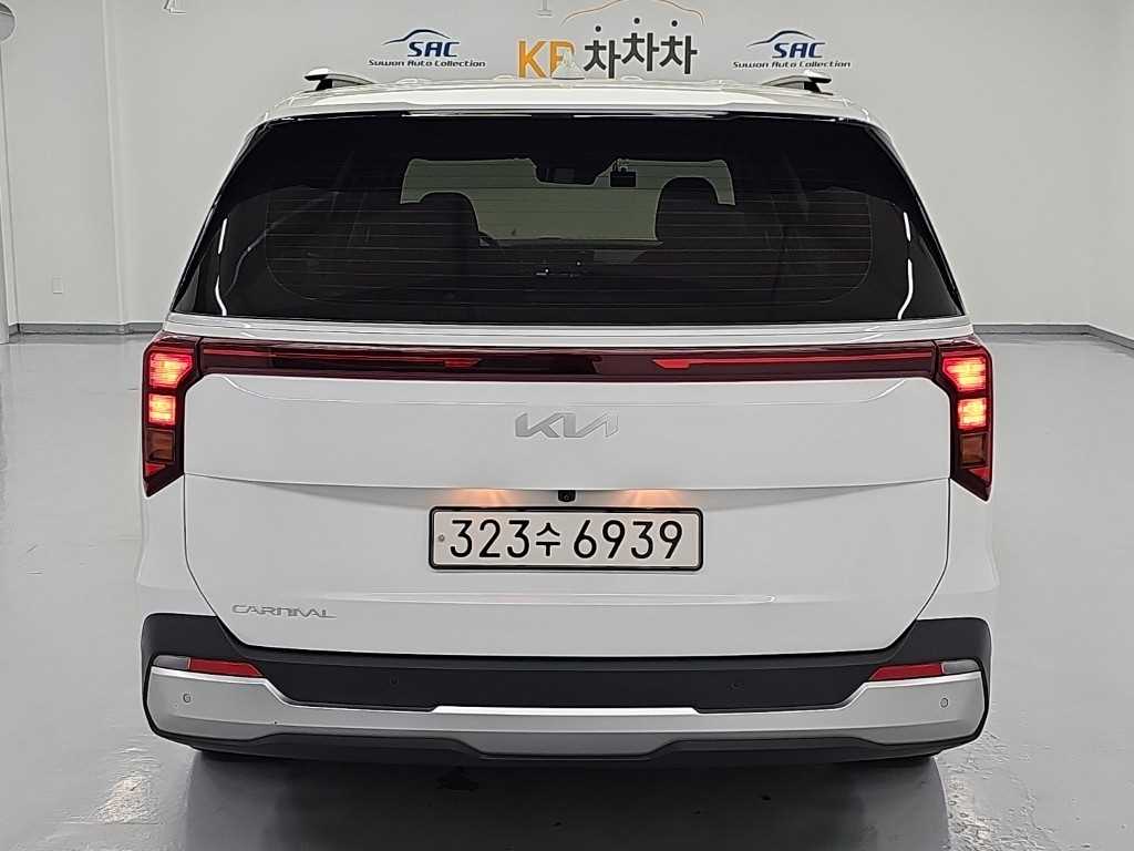 2024 KIA Carnival Ref 424041 Diesel - Miniatura 3