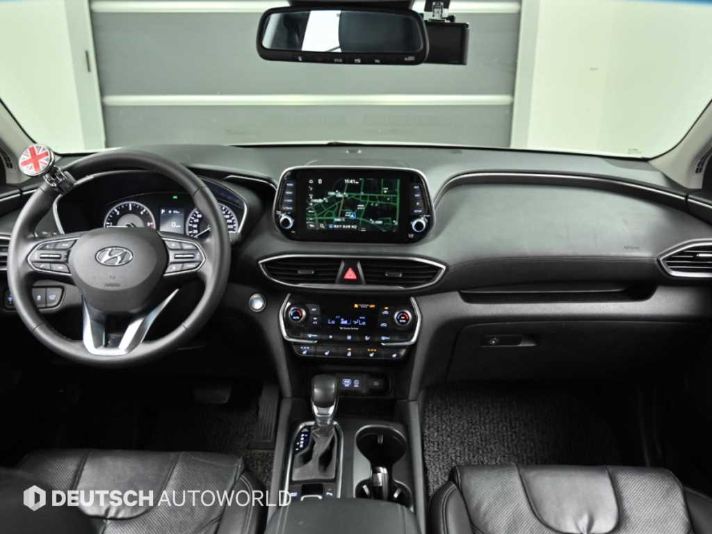 2019 Hyundai Santa Fe TM Blanco - Miniatura 7