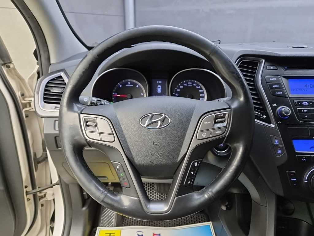 2013 Hyundai Santa Fe DM - Miniatura 9