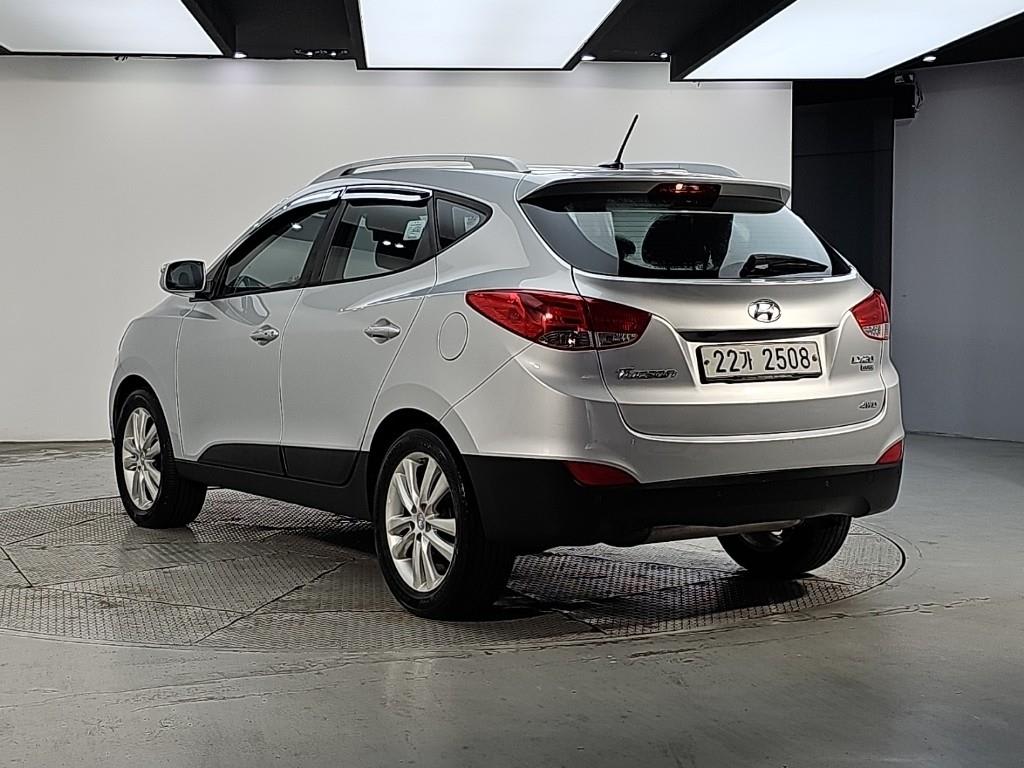 2013 Hyundai Tucson ix Gris - Miniatura 3
