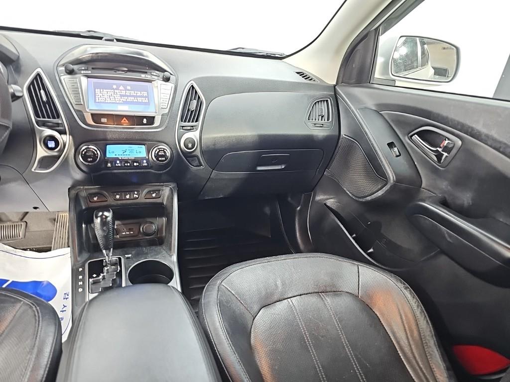 2013 Hyundai Tucson ix Gris - Miniatura 10