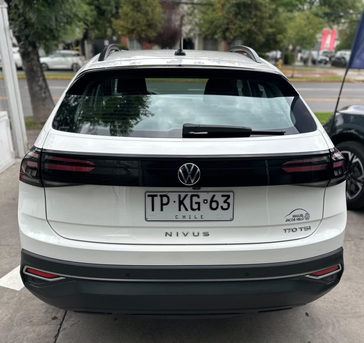 2024 Volkswagen Nivus TSI Blanco - Miniatura 5