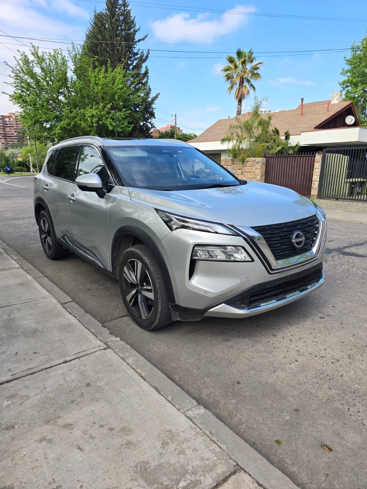 2024 Nissan X-Trail Exclusive - Miniatura 7