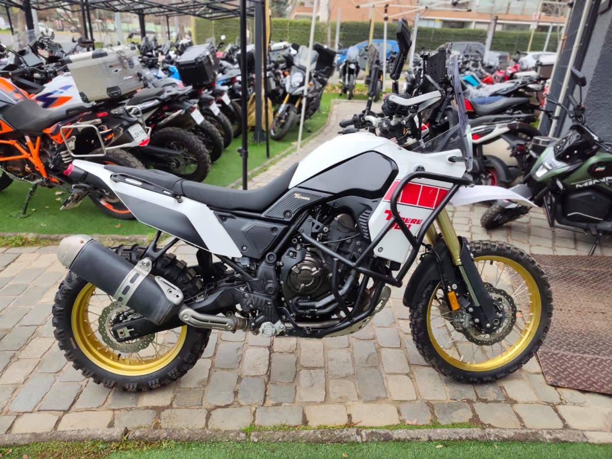 2025 Yamaha Tenere 700 700 - Miniatura 3