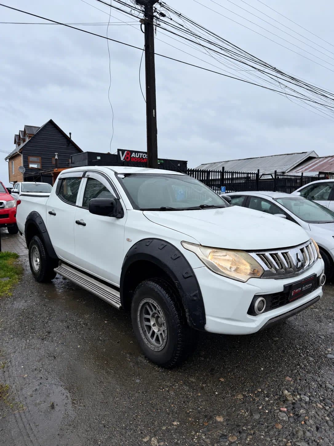 2017 Mitsubishi L200 WORK Blanco - Miniatura 4