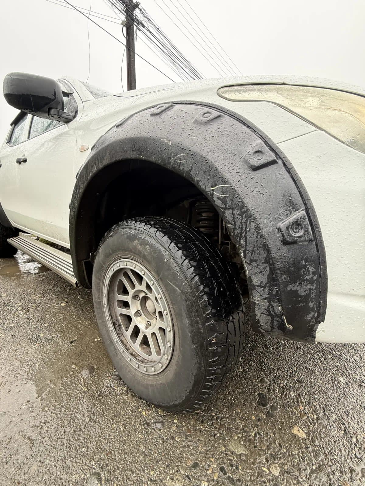 2017 Mitsubishi L200 WORK Blanco - Miniatura 6