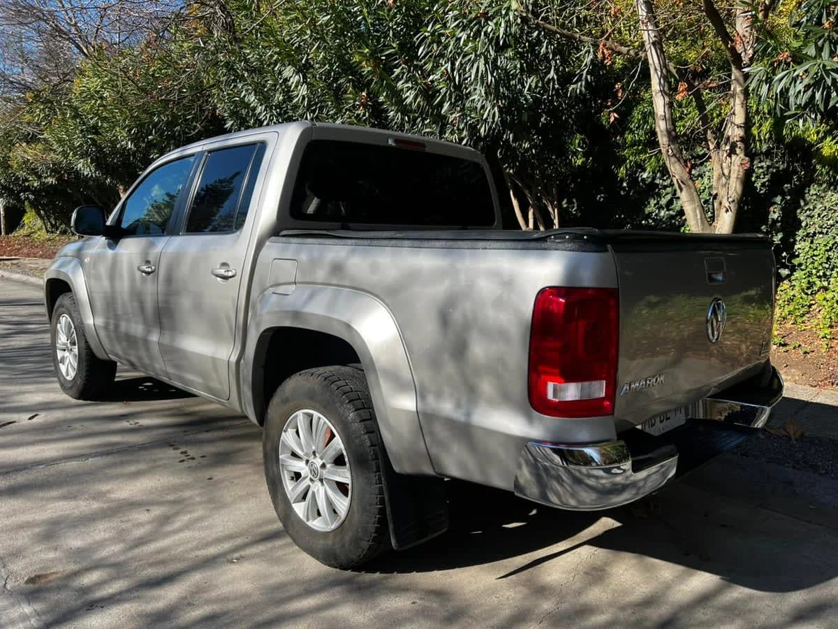 2015 Volkswagen Amarok DIESEL Beige - Miniatura 5