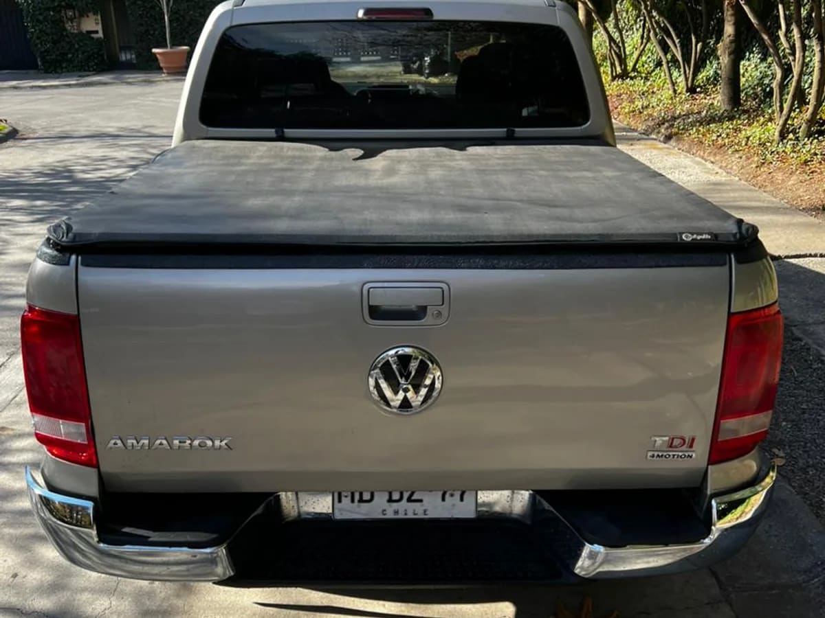 2015 Volkswagen Amarok DIESEL Beige - Miniatura 6