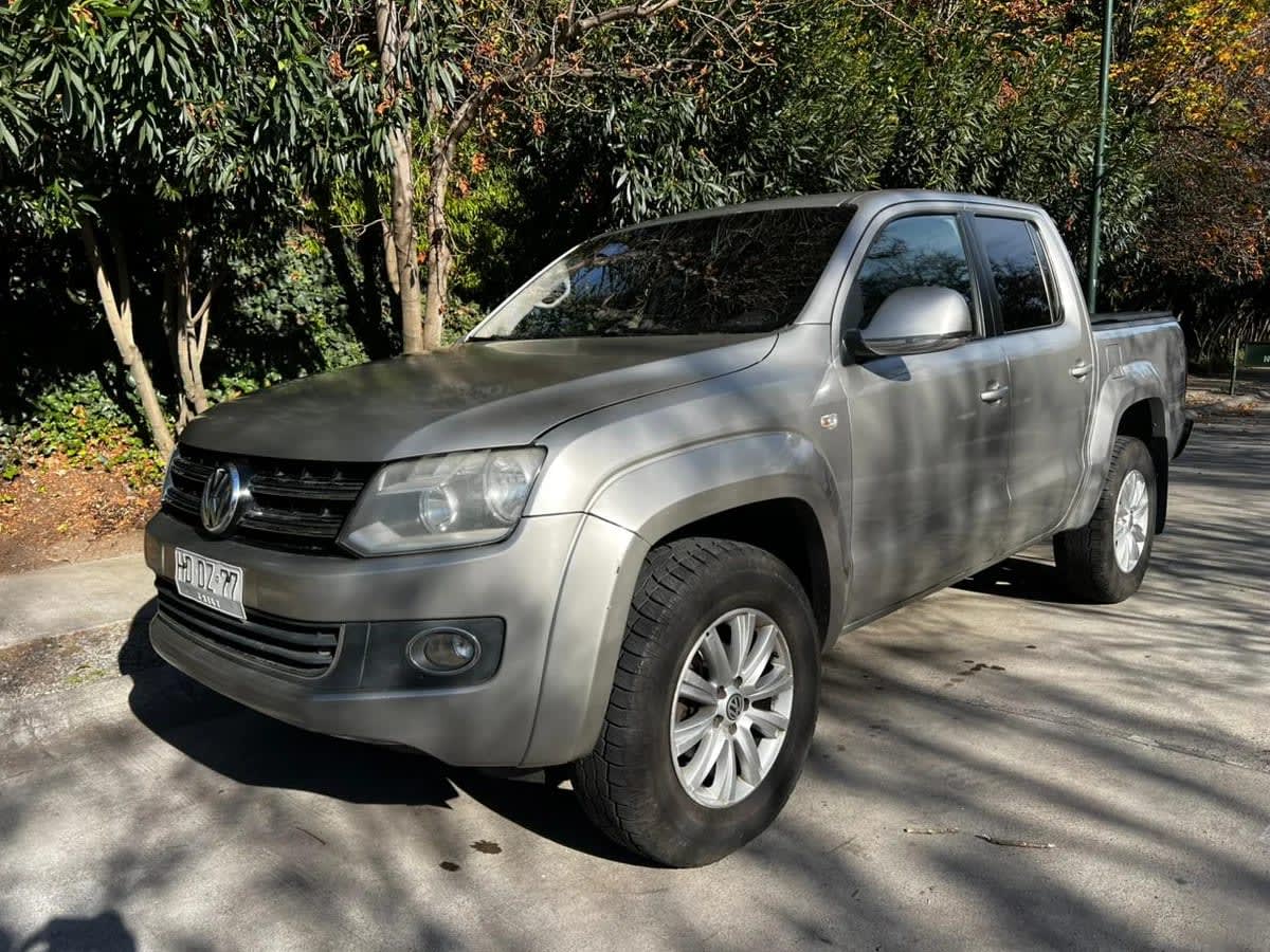 2015 Volkswagen Amarok DIESEL Beige - Miniatura 9