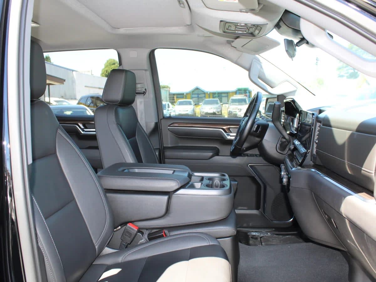 2024 Chevrolet Silverado TRAIL Blanco - Miniatura 6