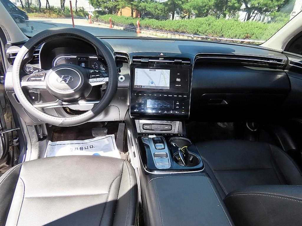 2023 Hyundai Tucson (NX4) Gris - Miniatura 7