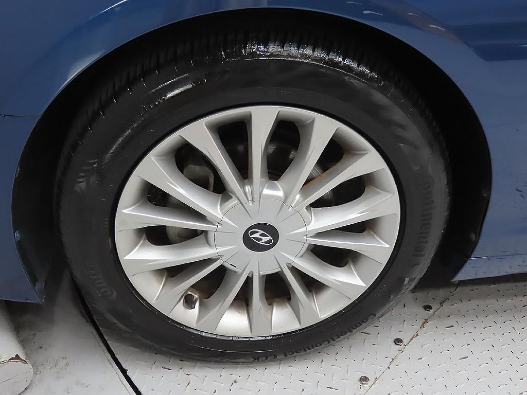 2017 Hyundai Sonata 2.0 Azul - Miniatura 5