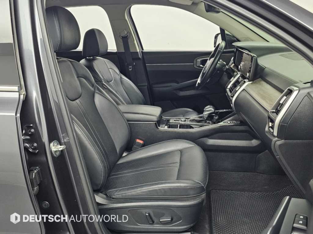 2021 Kia Sorento Generation Gris - Miniatura 10