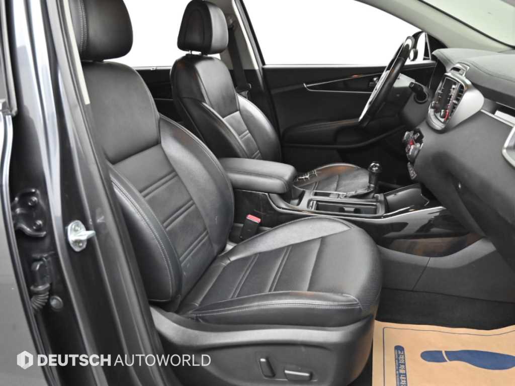 2015 Kia Sorento Diesel Gris - Miniatura 10